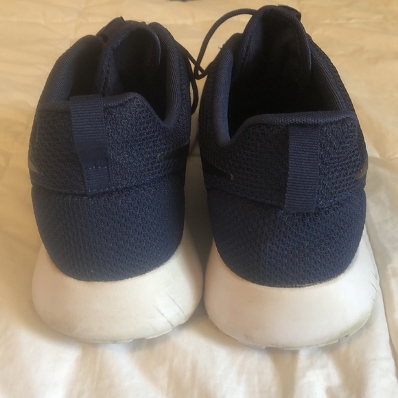 Nike Roche - Picture 6 of 6